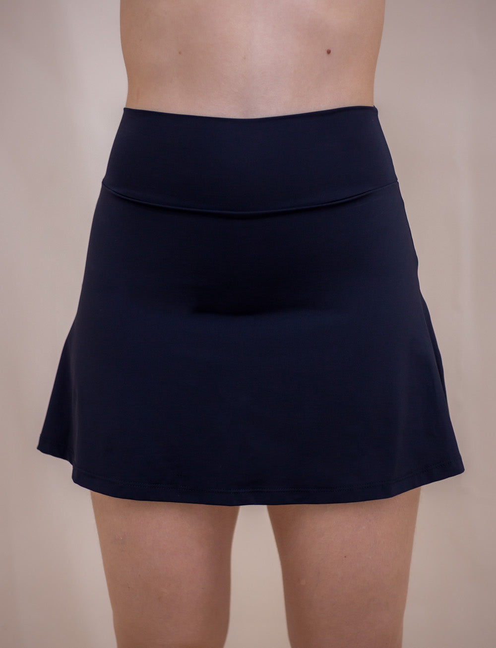 SHORT SAIA