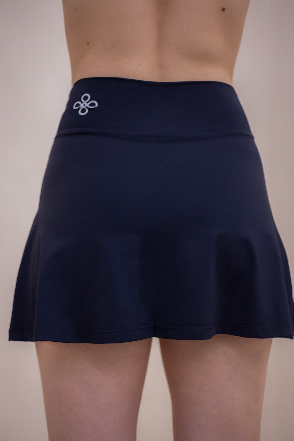 SHORT SAIA
